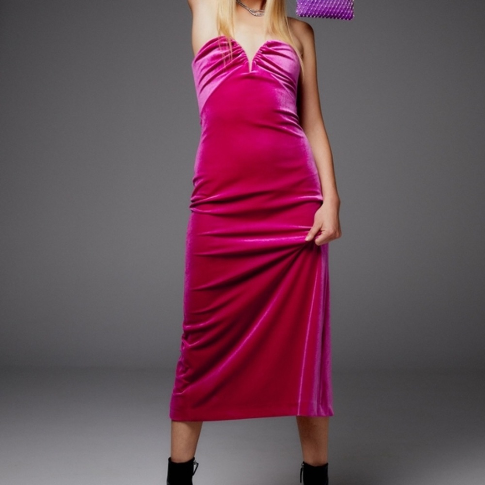 Zara Hot Pink Strapless Midi Velvet Dress Size L NWT- $80